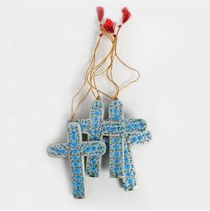 2022 venta nuevo diseño personalizable ignífugo duradero interior/exterior colgante adornos cruzados de Navidad - Product Image 1