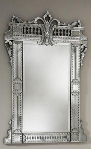 Espejo de Pared de Vidrio Bohemio Tradicional con Pantalla LED, Forma Compacta, Acabado Plateado - Product Image 1