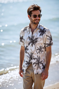 Vêtements de plage hawaïens OEM, chemise pour homme personnalisée, teinte en pièce, impression par sublimation, polyester, polos d'été pour homme, style hawaïen - Product Image 4