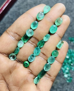 Esmeralda Natural, Corte Facetado, Piedra Preciosa Verde, Suministro al por Mayor de Piedras Preciosas para la Fabricación de Joyas, Lote a Precio de Mayoreo - Product Image 1