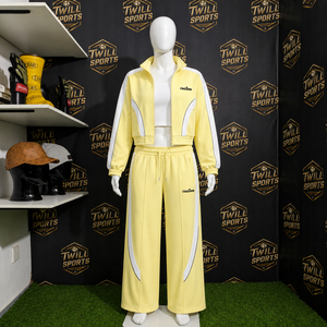 2026 <b>Ladies</b> Training Tracksuit Set OEM Style Women <b>Jogging</b> <b>Suits</b> Eco-Friendly Maternity Feature Hot Selling Winter Sports Wear - Product Image 5