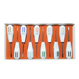 L'équipement professionnel de chirurgie buccale comprend un ensemble d'élévateurs radiculaires offrant une manipulation équilibrée et une précision accrue en pratique dentaire. - Product Image 3