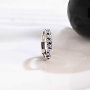 Bague Éternité Ronde en Saphir Bleu et Moissanite Blanche, en Argent 925, Cadeau de Mariage pour Amoureux, Breloques - Product Image 3