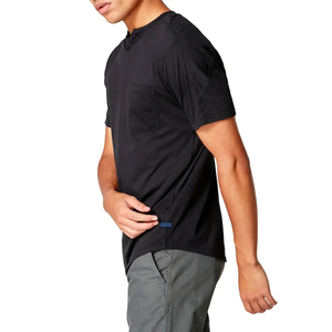 T-shirt pour homme à col en V noir, manches courtes, coupe classique, décontracté, 100% coton jersey, couleur unie, design avec poche sur le devant - Product Image 4