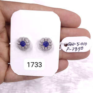 Pendientes de Zafiro Azul Redondo con Diamantes en Plata de Ley 925, Joyería Fina Original Hecha a Mano con Diseño Elegante - Product Image 2