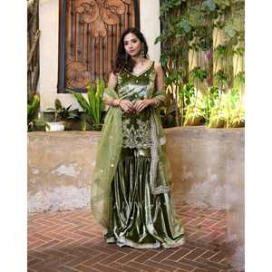 Hermoso Traje Sharara y Dupatta para Mujer con Moti Handwork para Fiestas - Product Image 3