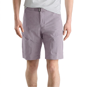 Shorts Bermuda pour homme, bleu uni, séchage rapide, taille mi-haute, coupe décontractée avec poches et fermeture boutonnée - Product Image 5