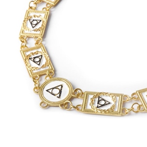Elegante Collar Masónico Chapado en Oro con Insignias de Esmalte Blanco, Regalia Ceremonial para Logia Masónica - Product Image 2