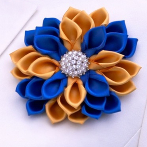 Broche de piqué Sigma Gamma Rho azul y dorado, pin de solapa, joyería de moda elegante, accesorio decorativo, regalo llamativo, venta al por mayor - Product Image 4