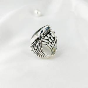 Anillo llamativo de labradorita marquesa – Anillo gótico de filigrana con gema azul brillante, hecho a mano, de plata, regalo para ella - Product Image 2