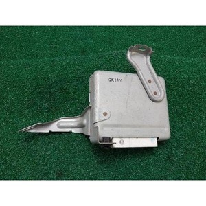 คอมพิวเตอร์ ES XV30 ปี 2001-2004, ตัวควบคุมโช้คอัพมือสอง ของแท้ 8924333080 - Product Image 2
