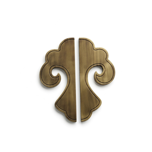 มือจับประตูทองเหลืองโบราณแบบทันสมัย Nimbus ทนทาน สวยงาม |   อุปกรณ์ตกแต่งประตูทางเข้าโรงแรมรูปทรงโค้ง - Product Image 1