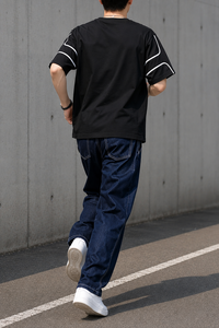 Men's <b>Black</b> Short Sleeve T-<b>Shirt</b> with Wing Logo Contrast Trim Casual O-Neck Jersey Fit Regular Length Solid <b>Silk</b> Screen Printing - Product Image 5