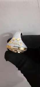 Elegante Anillo de Compromiso Solitario de Plata de Ley con Moissanita VVS de Alta Estética, Corte Brillante y Engaste Clásico de Garras de Alta Calidad - Product Image 4