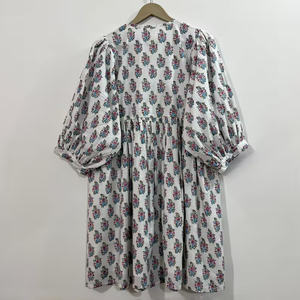 Robe Tunique Mini Formelle en Coton Écologique Imprimée à la Main Motif Floral, Col en V, Manches 3/4, Ourlet à Volants en Dentelle, Lavable Naturellement - Product Image 4