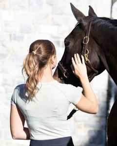 Camisa de equitación personalizada para mujer, profesional, ligera, elástica, transpirable, tops de equitación personalizados - Product Image 6