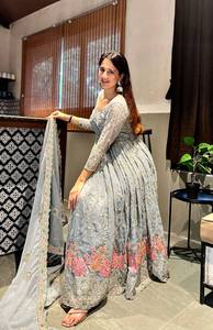 Salwar Kameez Tradicional Indio Más Vendido, Estilo Modal, para Verano e Invierno, Largo Midi, Elástico, de Secado Rápido, con Dupatta de Diseño para Mujer - Product Image 3