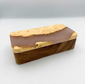Caja de Joyería de Lujo Hecha a Mano con Resina Dorada y Madera de Nogal, con Forma Personalizada, TIMELESS CRAFT TS-1054 - Product Image 5