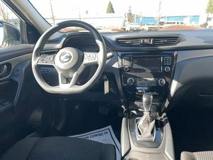 Nissan Rogue Sport S AWD 2022 d'occasion propre - Product Image 4