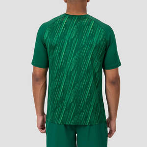 Ensemble de 2 pièces : T-shirt et short légers, respirants, extensibles dans quatre directions, avec impression par sublimation sur toute la surface - Product Image 4