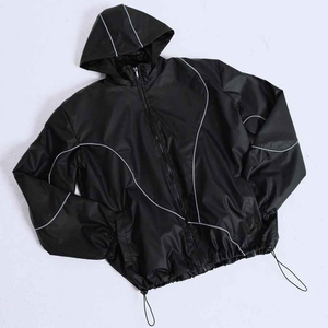Ensemble de survêtement coupe-vent léger pour homme, personnalisé, vente en gros, hiver, réfléchissant, en polyester, avec vestes zippées et pantalons de survêtement - Product Image 3