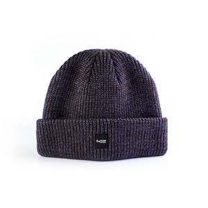 หมวกบีนนี่แบบใหม่มาแรง ดีไซน์ขายดี หมวกบีนนี่พิมพ์ลายสตรีทแวร์สำหรับฤดูหนาว หมวกบีนนี่ - Product Image 2