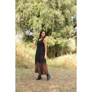 เดรสยาวผ้าฝ้ายสีดำสำหรับผู้หญิง แขนกุด ติดกระดุมด้านหน้า ทรงหลวม ทรงเอไลน์ ลำลอง ลายมัดย้อม มีกระเป๋า - Product Image 3