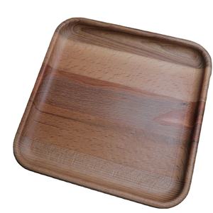 Ensemble de plats et de bols ronds en bois d'acacia, écologiques, design indien moderne et luxueux - Product Image 1