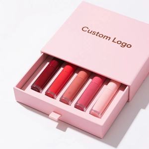 Ensemble de flacons de vernis à ongles de luxe personnalisés avec emballage en papier et boîtes cadeaux avec insert - Product Image 4