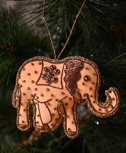 Adorno Decorativo de Lujo Hecho a Mano en India con Bordado Zari y Zardozi, con Cuentas, para Colgar y como Llavero, para Decoración del Hogar - Product Image 6