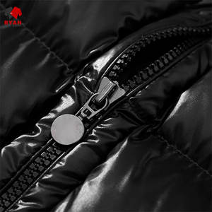 Gilet matelassé pour homme de qualité supérieure, tissu confortable et respirant avec logo personnalisé, conception ODM OEM - Product Image 6