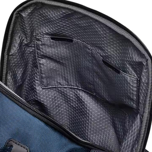 Mochila USB de Gran Capacidad con Solapa Suave y Diseño Protector Extra Grande para Viajes al Aire Libre, Escuela y Portátil, para Hombres y Mujeres - Product Image 5