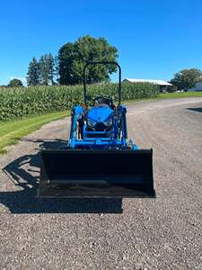 Mini Tractor Agrícola LS Diseñado para Tareas Agrícolas Confiables, Proyectos de Jardinería y Gestión de Propiedades - Product Image 5