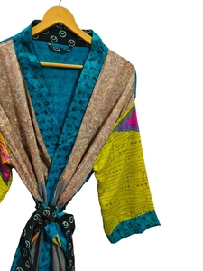 Robe kimono en soie pure, patchwork, pour couvrir le bikini, vêtement de nuit, longue robe, kimono indien vintage en soie recyclée, fait main - Product Image 3