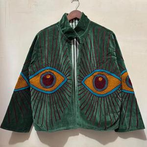Vêtement d'extérieur pour femme en velours, artisanal de luxe, brodé motif œil protecteur, style bohème, col montant, manches longues, pour l'automne et les festivals - Product Image 1