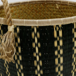 Paniers de rangement en feuilles de palmier tissées à la main Artex Dong Thap avec poignées en corde pour la maison et la cuisine - Product Image 3