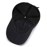 Casquette de baseball en maille respirante à séchage rapide, personnalisable avec logo, style sportif urbain |   Casquette unisexe respirante, légère et réglable à 6 panneaux pour l'extérieur