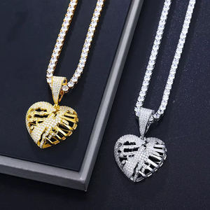 จี้รูปหัวใจหักประดับมอยส์ซาไนต์สีเงิน สร้อยคอแบบ Iced Out สำหรับผู้ชายและผู้หญิง สไตล์ฮิปฮอป - Product Image 2