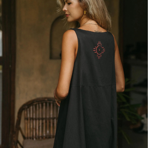 Robe longue bohème en satin noir, coton biologique, col en V, tenue d'été éthique, robe longue pour anniversaire, prix de gros - Product Image 4