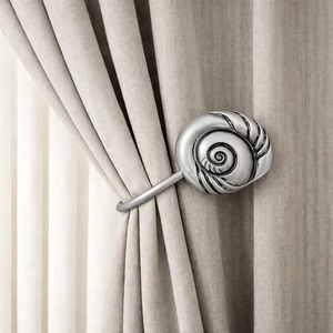 Sujetador de cortinas decorativo con diseño de caracol dorado, elegante soporte de pared para cortinas, para una decoración elegante de ventanas del hogar. - Product Image 2