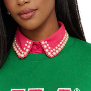 เสื้อยืดสีเขียว AKA Chenille ปักตัวอักษรกรีก เสื้อยืดผ้าฝ้ายพรีเมียม เสื้อผ้าลำลองสำหรับชมรมนักศึกษา - Product Image 2