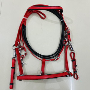Nueva combinación de brida de peso más ligero hecha de correas recubiertas de PVC mate con relleno de gofres de PVC blanco en el tocado - Product Image 2