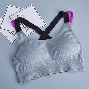 Soutien-gorge de sport corail pour femme avec bretelles croisées, col rond, maintien moyen, respirant, sans coutures, pour le fitness - Product Image 2