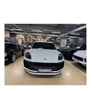 Porsche Macan 2.9 S 2023 con Asientos de Cuero, 62,500 km, Volante a la Izquierda, Modelo 2023/3 - Product Image 3