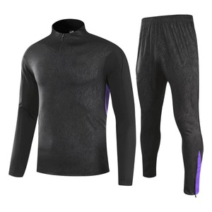 Survêtements slim fit avec logo personnalisé, pour sports d'hiver, football, soccer, ensemble de survêtement pour homme, survêtement en nylon personnalisé - Product Image 5
