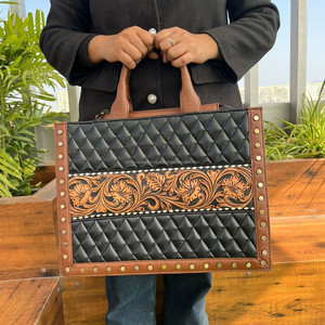 2025 Fabricante OEM, bolso de mano personalizado de cuero mecanizado a mano, bolso de lujo de cuero genuino, bolso de mano de cuero acolchado de calidad para mujer - Product Image 4