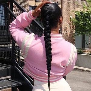 Veste de sport pour femme de qualité supérieure, style streetwear, coupe courte, design varsity, col montant, manches longues, en coton respirant - Product Image 5