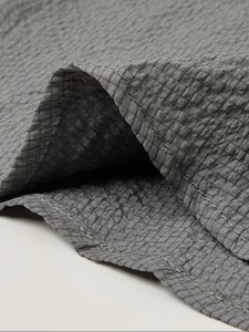 Camisa de Hombre con Hombros Caídos, Manga Corta, Color Sólido, Corte Holgado con Cuello Camisero, Estilo Vintage para Uso Casual en Vacaciones - Product Image 6