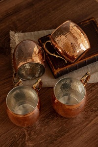 Mug Moscow Mule Classique en Cuivre Pur Martelé, Fait Main, Réutilisable, avec Poignée, pour Bar, Restaurant, Maison, Fête - ILAHI's - Product Image 3