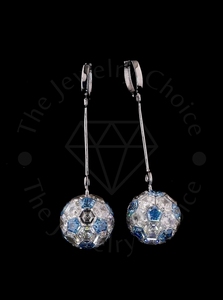 Juego de Joyería con Colgante y Pendientes de Diamantes de Laboratorio con Corte Hexagonal de 55 CT, Oro Blanco de 14K, Engaste Invisible Brillante Azul Blanco - Product Image 4